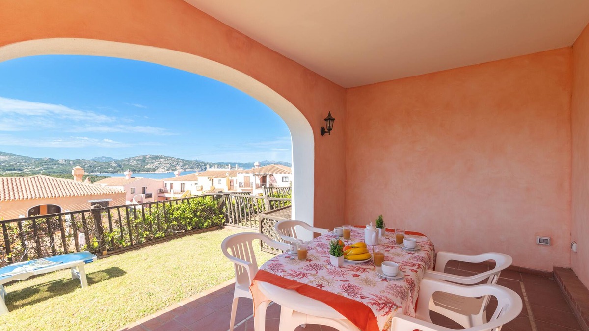 Capo Ferro Apartment | La Casa Del Faro with private beach, Porto Cervo, Italy