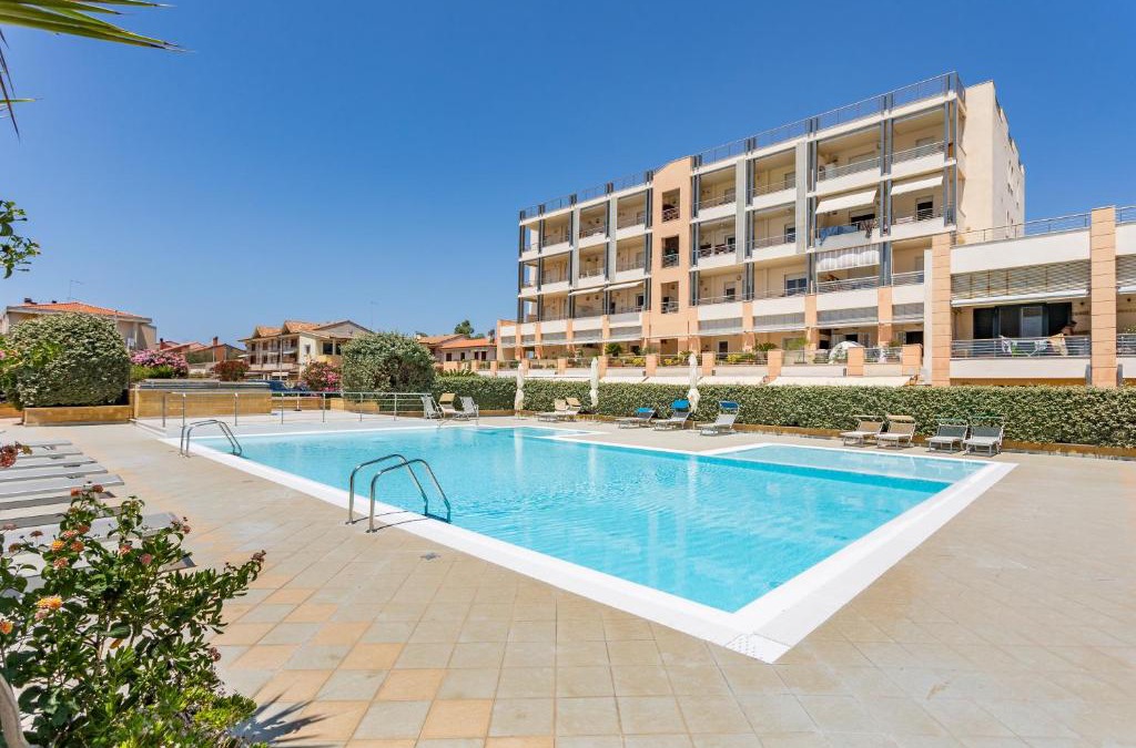 Torre Grande Apartment | La Casa Del Sole - Appartamento con piscina frontemare a pochi minuti da Oristano