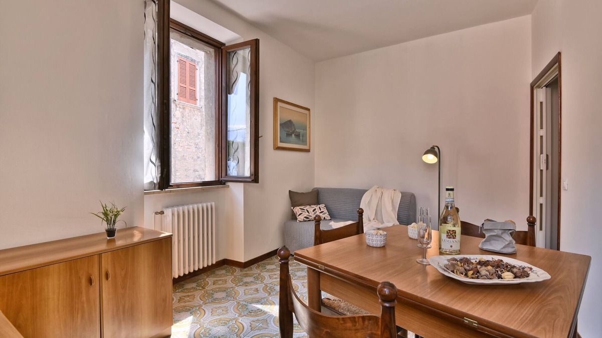 Bogliaco Apartment | La Casa del Vento - Appartamento Lago by Theater Home