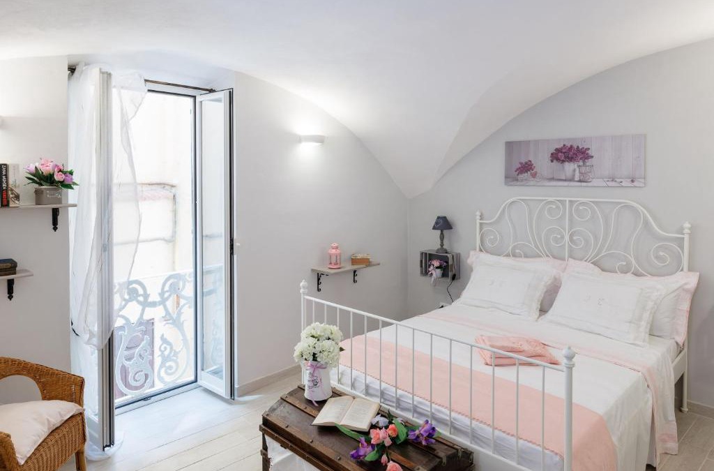 Dolceacqua Apartment | La Casa di Anetì