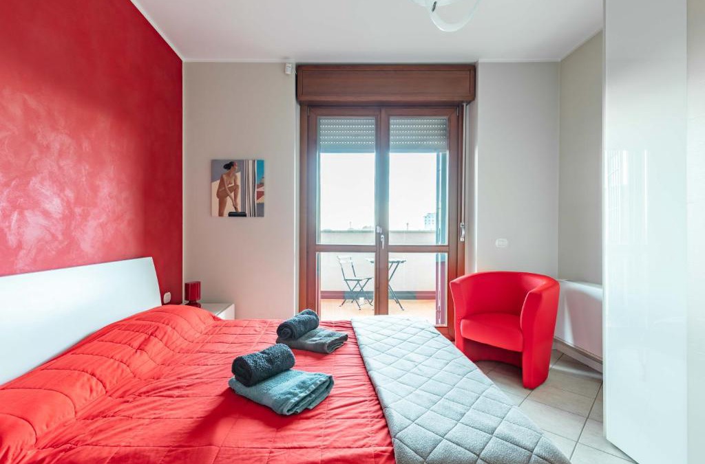 Melegnano Apartment | La Casa Di Claudio - by Host4U