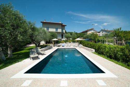 Fossombrone House | La casa di Giulio e Lina