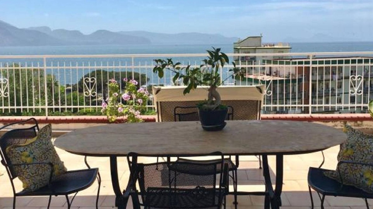 Torre Annunziata Apartment | "La casa di Marcello" - nice apartment