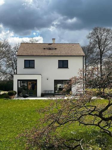 Grez-sur-Loing House | La Casa Familia à Fontainebleau