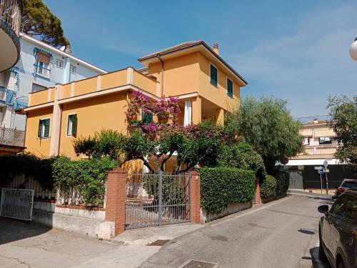 Laigueglia Apartment | La CASA GIALLA