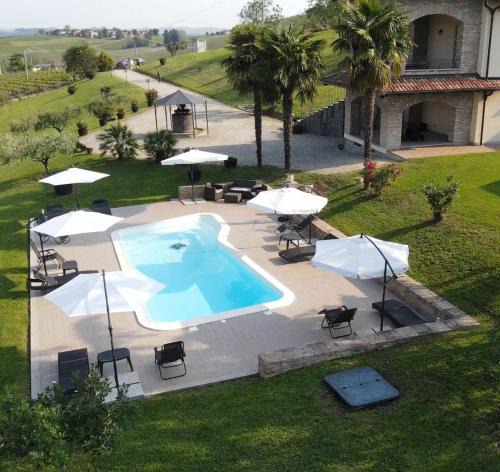 Canelli House | LA CASA IN CAMPAGNA esclusiva