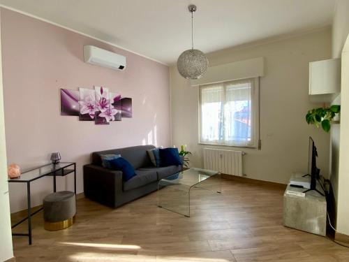 Borghetto Santo Spirito Apartment | La Casa Lilla