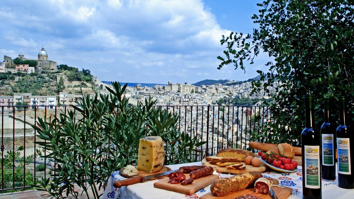 Piazza Armerina Bed & Breakfast | La Casa sulla Collina d'Oro