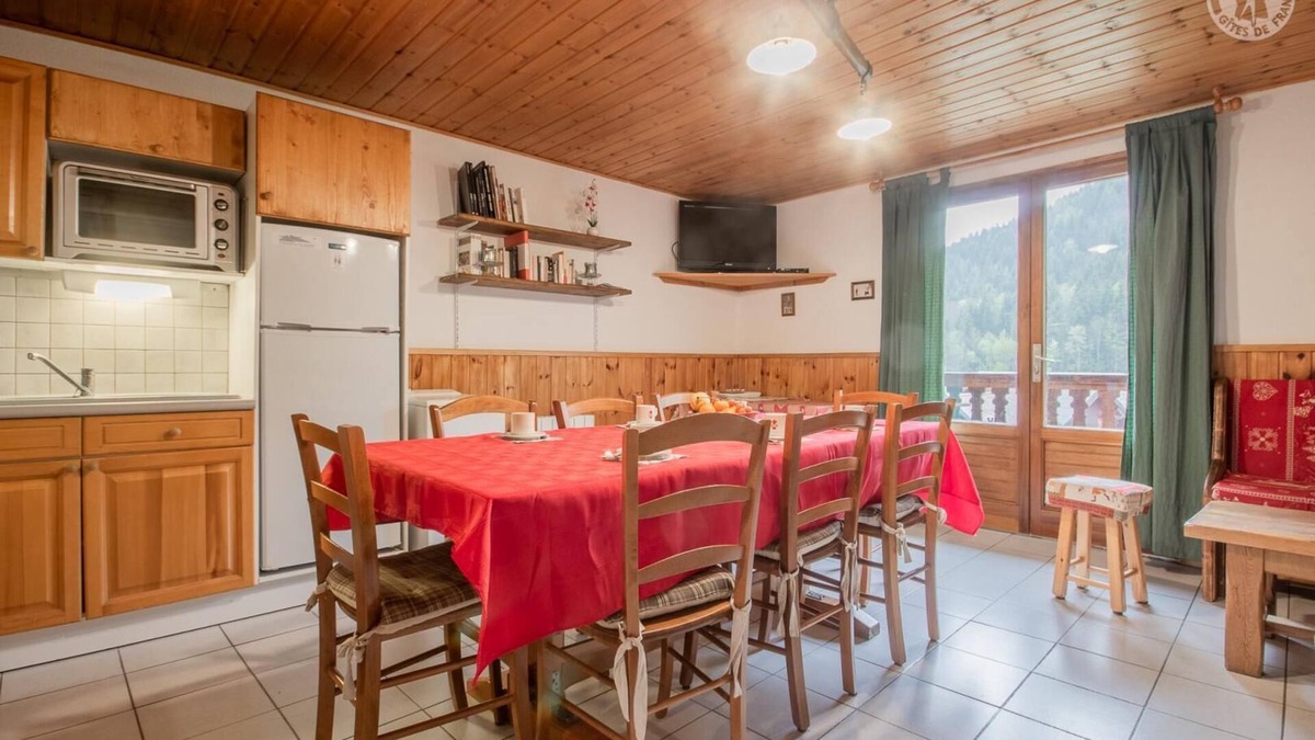 Les Bottieres House | LA CASCADE - SAINT PANCRACE