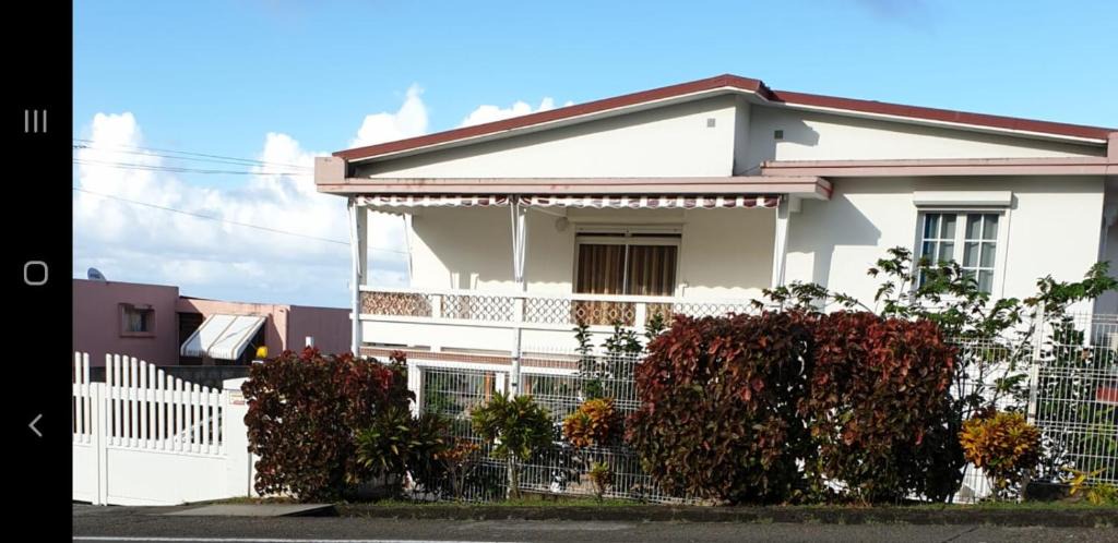 Le Marigot Apartment | La case a Malou