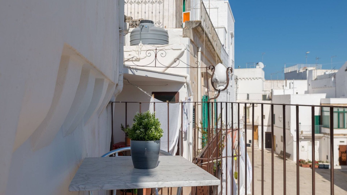 Old Town Cisternino House | La Casetta nel Cortile by Wonderful Italy