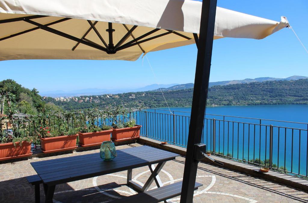 Castel Gandolfo Apartment | La Casetta Superior