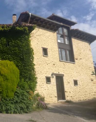 Vallobal House | La Casina de Valles de San Román
