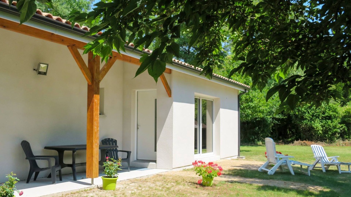 Civrac-en-Medoc House | La Casita by Interhome