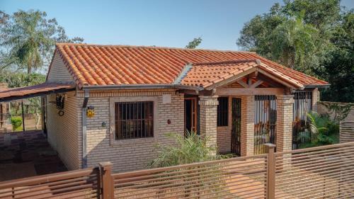 Itaugua House | La Casita de Aregua