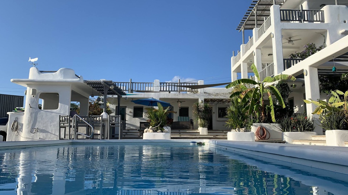 Esperanza Villa | La Casona Blanca Location Location