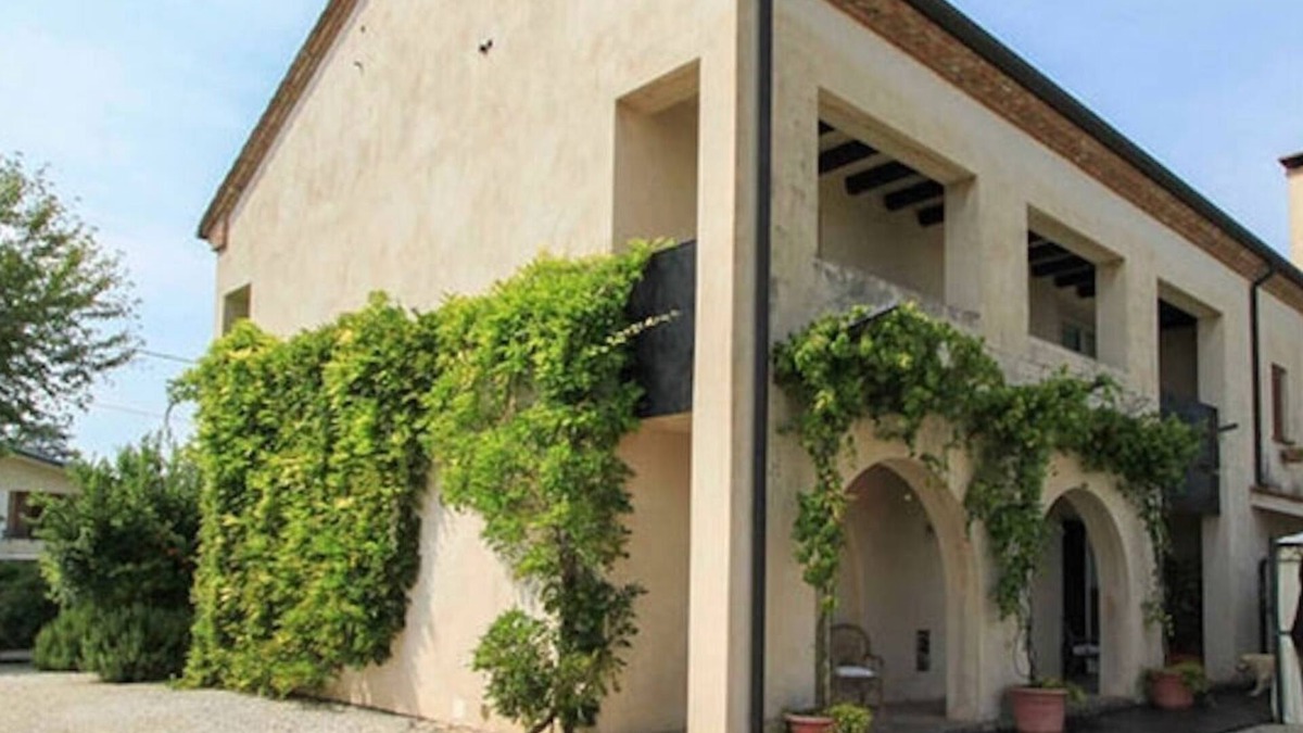 Cimadolmo Villa | La Castellana near Treviso Venice and Prosecco Hill with private pool