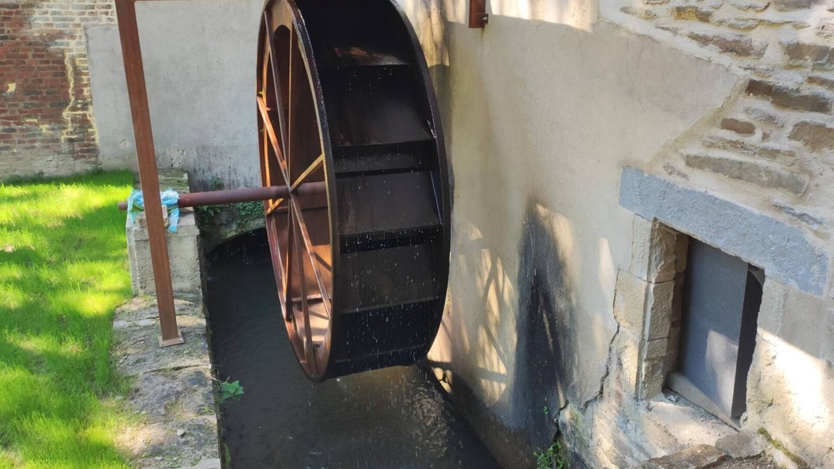 Neufmanil House | LA Chaira - Neufmanil