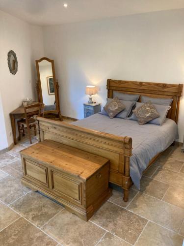 Saint-Martin-de-Londres House | La chambre du parc