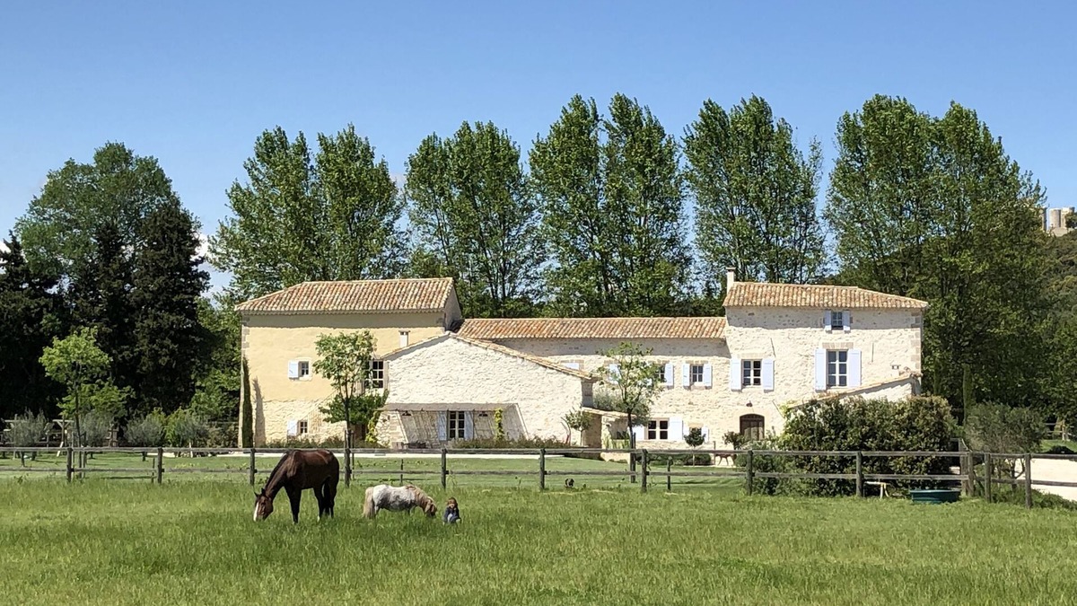 Le Thor Bed & Breakfast | La Chambre de l'Haras