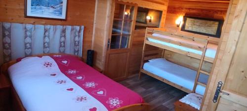 Saint-Paul Bed & Breakfast | La chambre Montagne chez les garçons