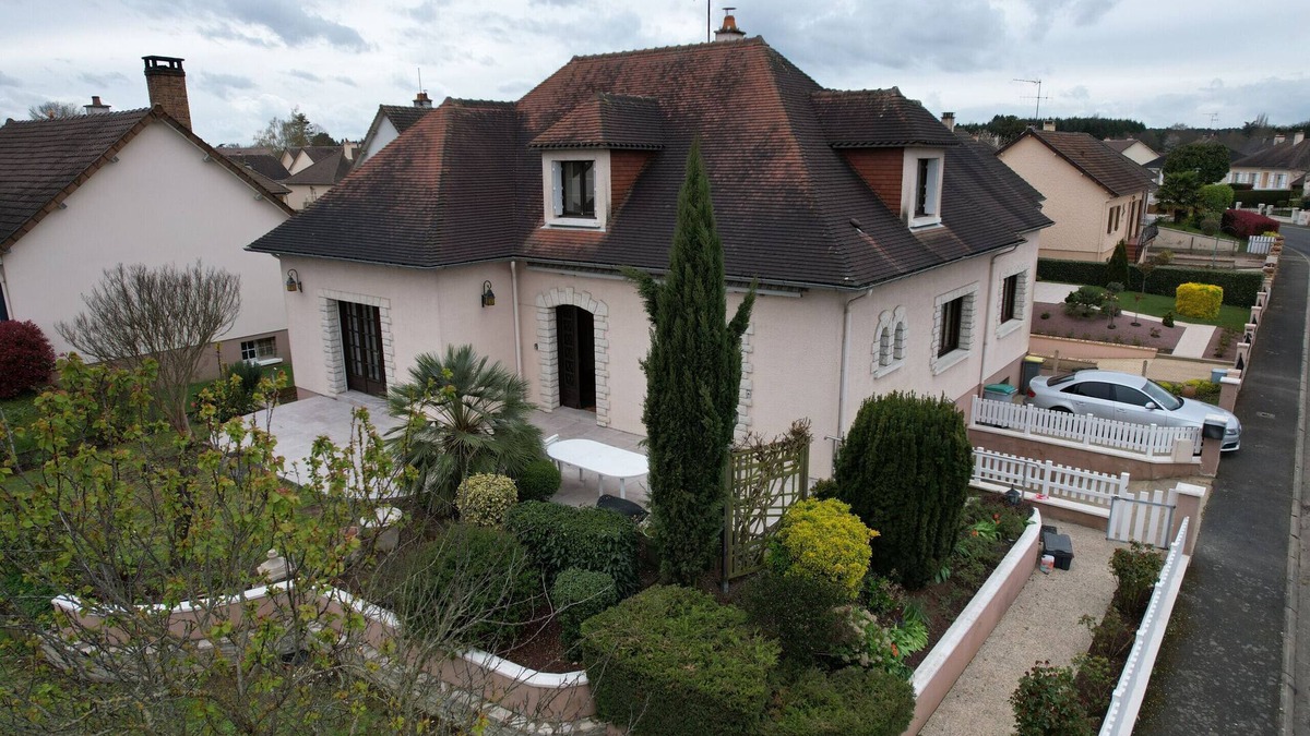 Change House | La Changéenne - Charme - 15 pers - Rêve au Mans