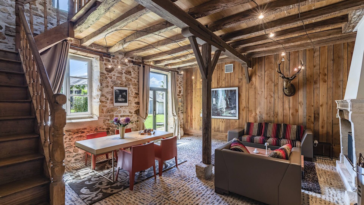 Nieul Hotel | La Chapelle Saint - Martin Relais & Chateaux