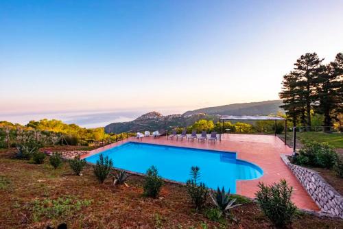 San Marco d'Alunzio Villa | La Collina dei Nebrodi