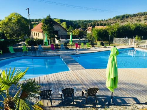 Saint-Chamarand House | La Colline aux Chalets, Jaccuzi, Sauna