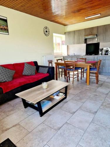 Estaing House | La Colline d'Estaing, Maison 4 pers avec terrasse