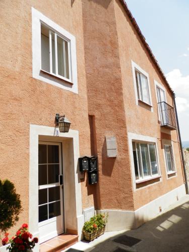 Torrecaballeros House | LA CORRALA