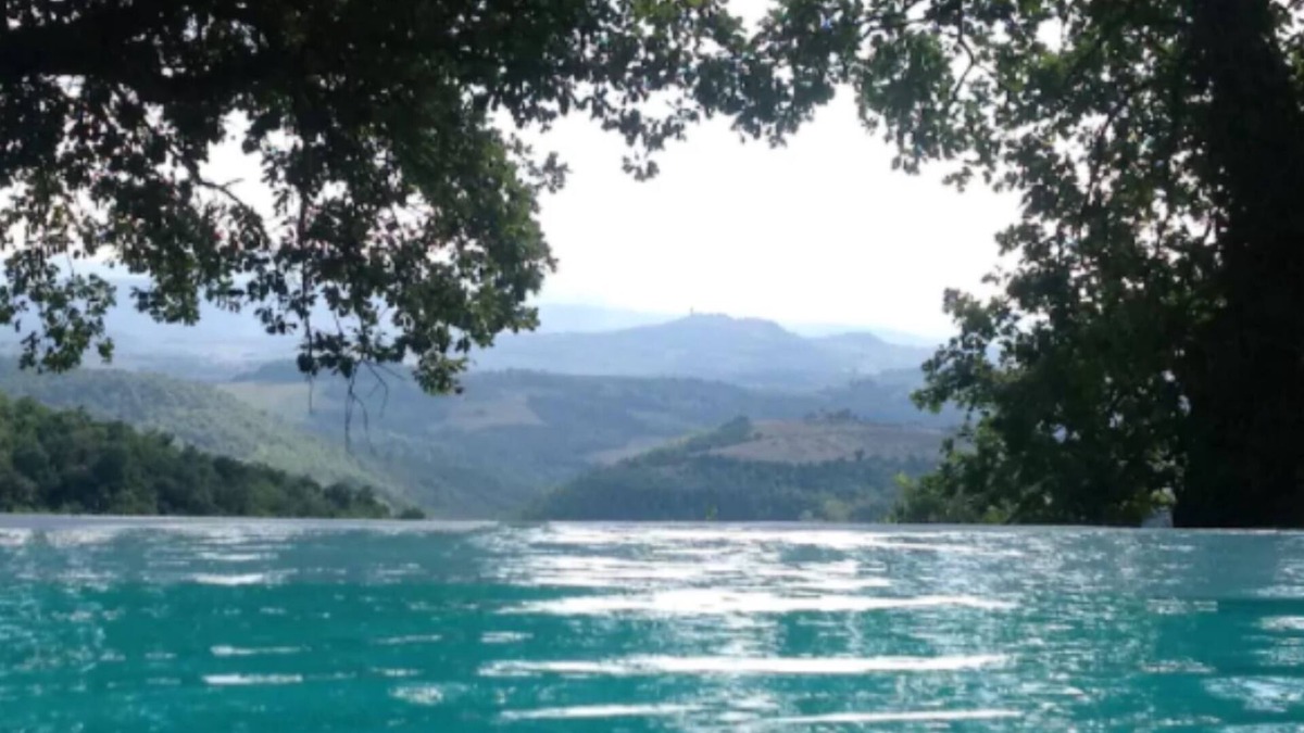 Loreto Villa | La Corte dei poeti, Charming and paecefull villa in Umbria with Private pool.