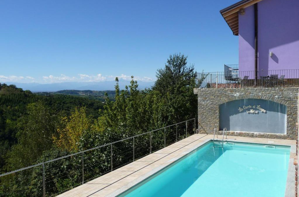 Cerretto Langhe Apartment | La Corte di Langa alloggio Giada