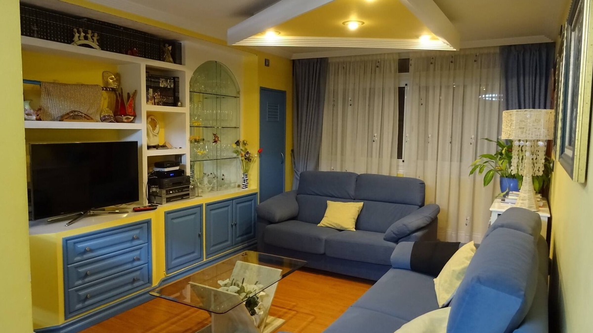 La Coruna Apartment | La Coruña: City and beach apartment