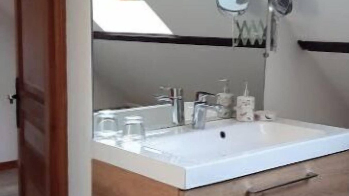 Brequerecque House | La Cour Pavée