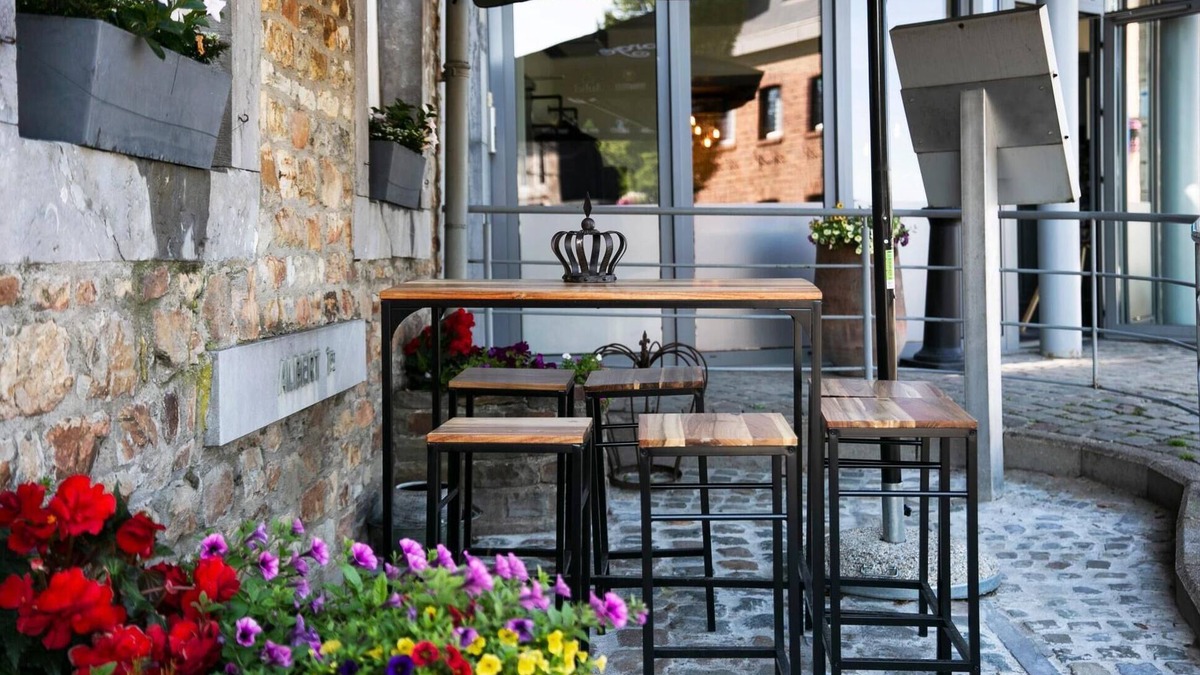 Henri-Chapelle Hotel | La Couronne