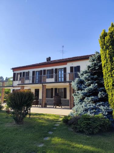 Asti House | La Crota