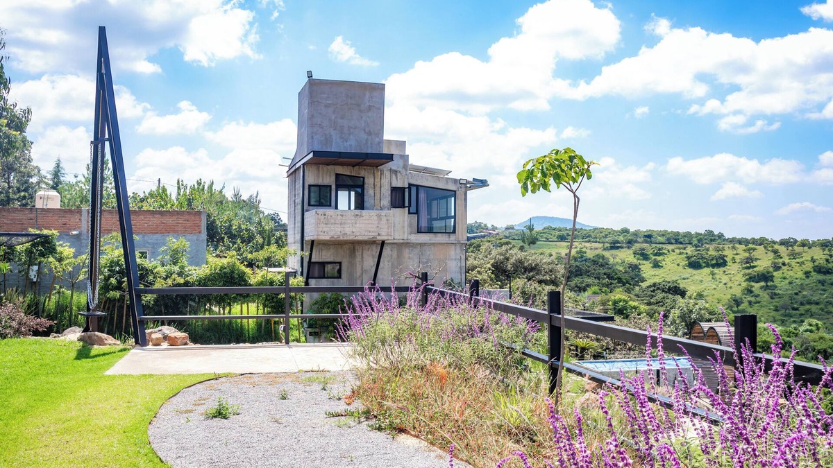Tepatitlan de Morelos Villa | LA CUMBRE FARM