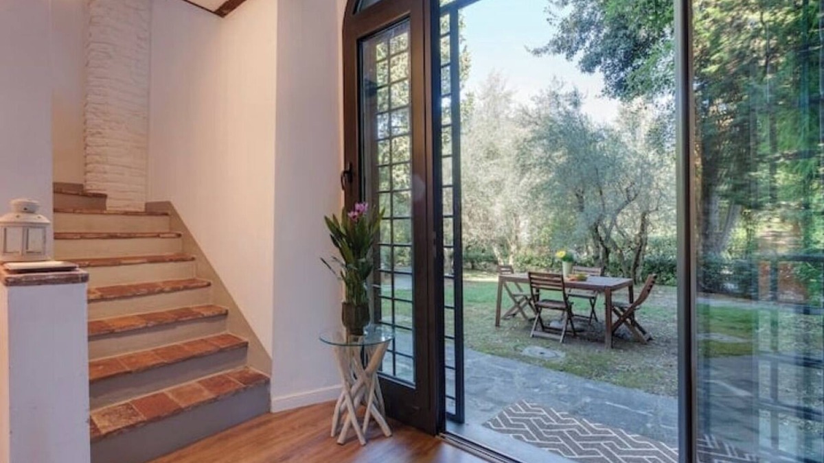 Gavinana House | La Delizia, house with garden and private parking. Florence