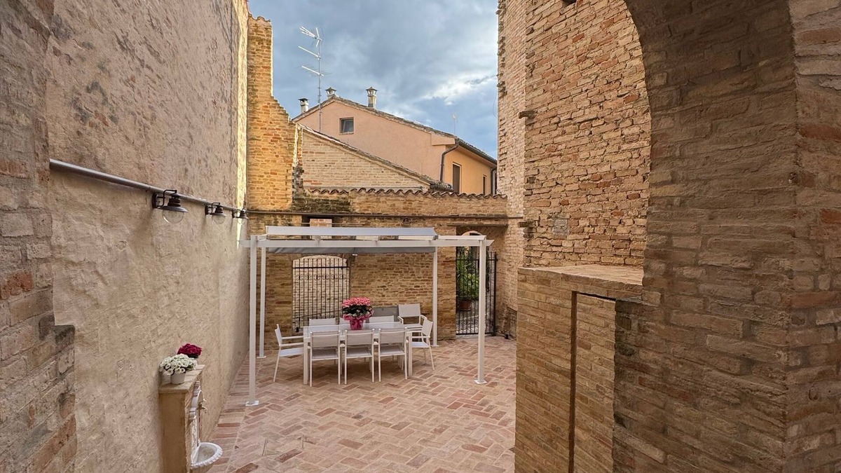 Montecassiano House | La Dimora del Borgo