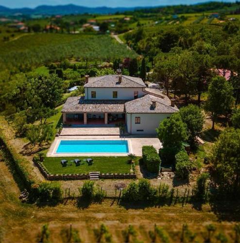 Patrignano Villa | La Dolce Villa