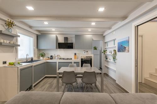 Terrasini House | La Dolce Vista - Magaggiari
