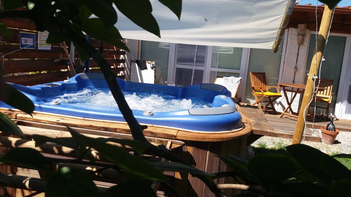 Alghero House | La Dolce Vita by CoralRiviera - outdoor Jacuzzi - close to the beach