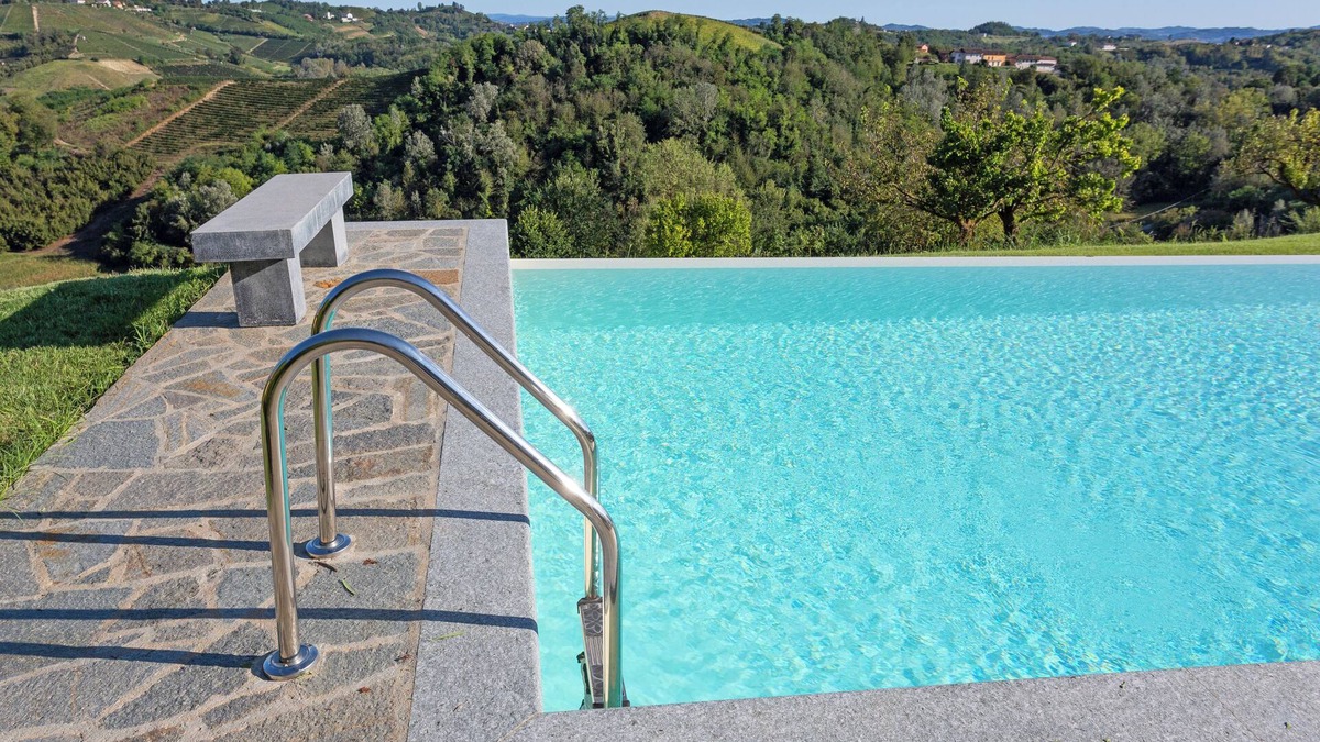 Mombercelli House | La Dolce Vita, house in the Monferrato region with stunning panoramic views.