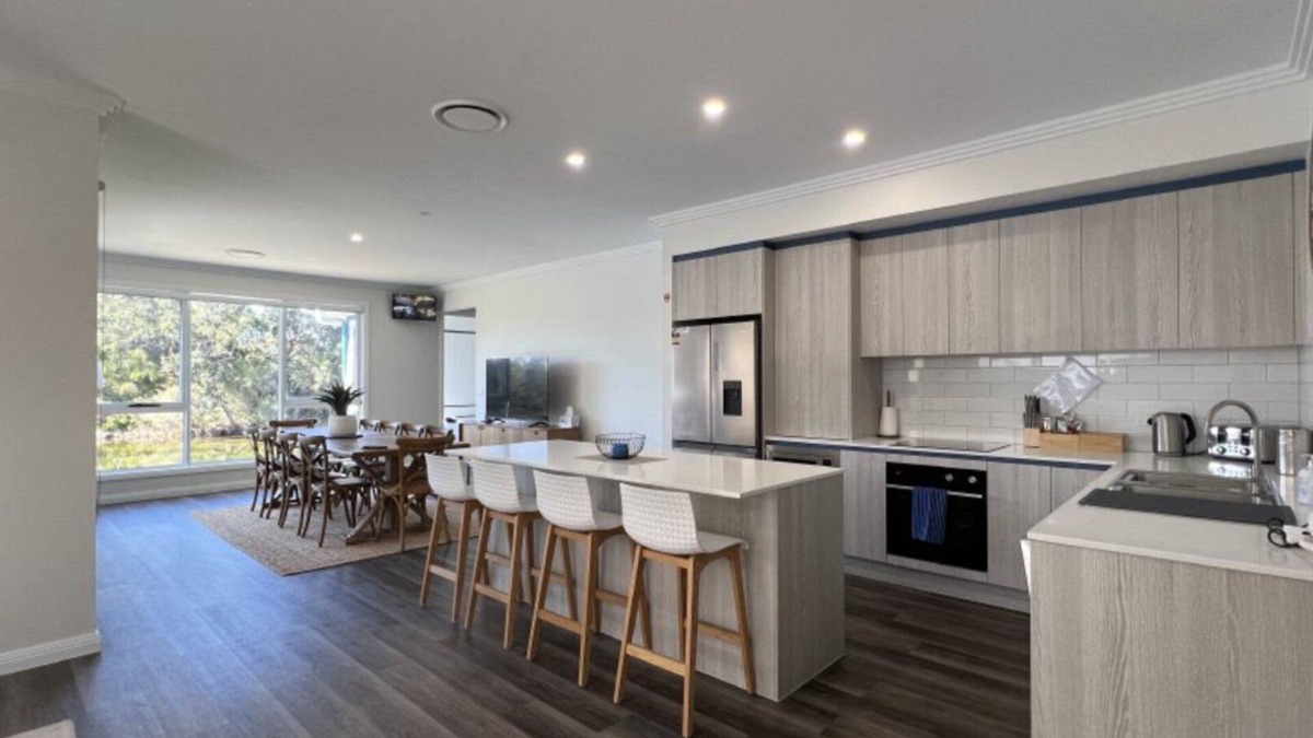 Sussex Inlet House | LA DOLCE VITA, TOP NOTCH