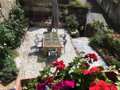 Montreuil-Bellay House | La douceur Angevine