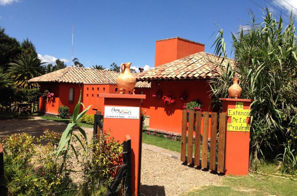 Nobsa House | La Estancia de la Pradera Cabana Fiba