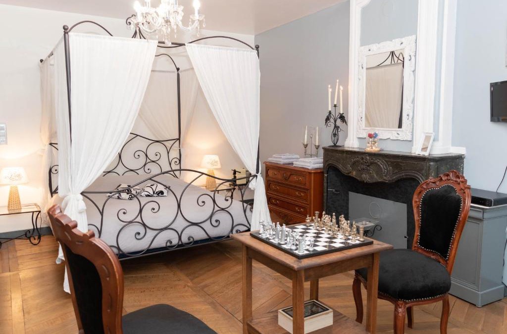 Chatel-sur-Moselle Bed & Breakfast | La Fée Maison