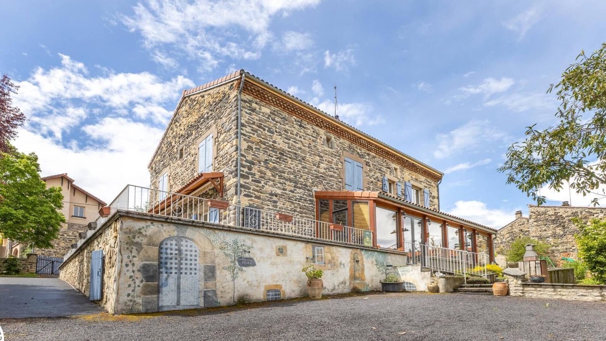 Clemensat House | La Fenière - CLEMENSAT