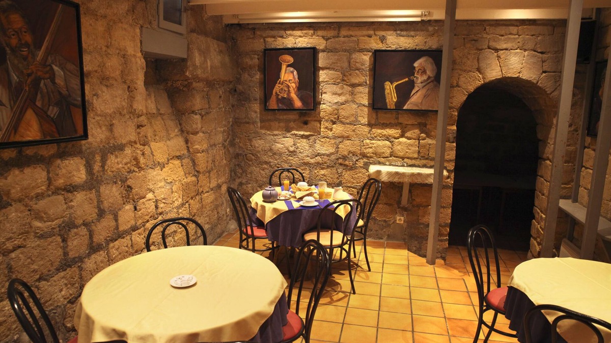 Villejuif House | La Ferme Des Barmonts